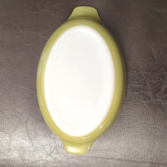 PYREX #700 10 oz. OVAL Mini Individual Au Gratin Baking Dish Avocado GREEN - Picture 3 of 6